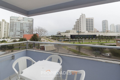 Imagen 2 de 16 de Departamento 1 Dormitorios 1 Baño Venta Punta Del Este - Punta Del Este Mansa