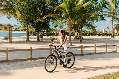 Alquiler Casa Independiente Con Piscina Privada En Vista Cana Bavaro Punta Cana
