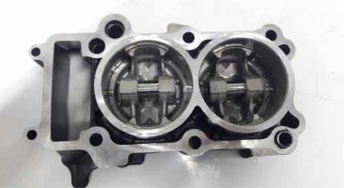 Cilindro Motor Yamaha R3 Mt03 Com 2 Pistão E Anel 19/21 (Usado)