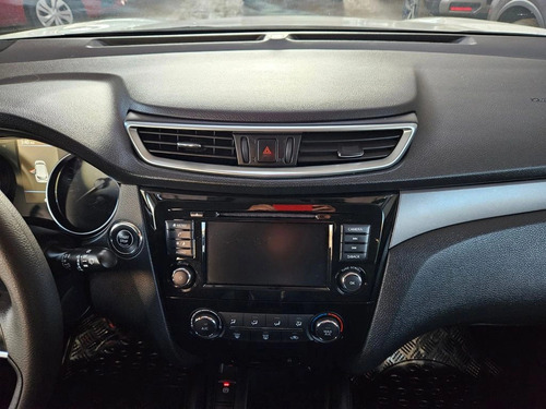 Nissan Qashqai 2.0 SENSE 4X2 MT 5P