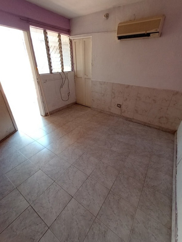 Imagen 11 de 14 de Casa En Venta Urb. Las Acacias Maracay*