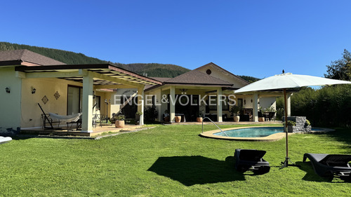 Venta Espectacular Casa En Mitrinhue