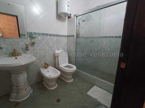 Gbf 24-24222 Venta Espectacular Casa Con Terreno El Limón Excelente Zona Llame Ya.