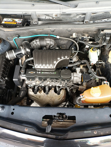 Chevrolet Agile 1.4 Lt 5p