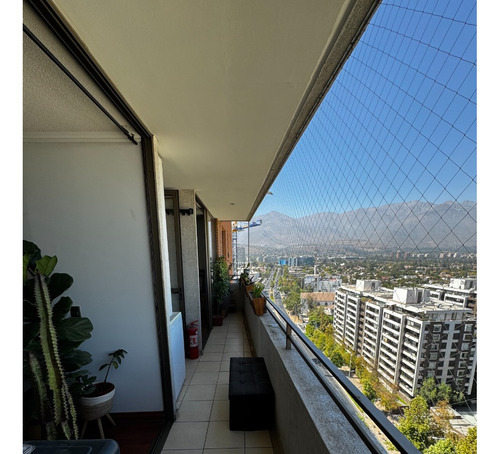 Se Vende, Excelente Ubicación E Inversión