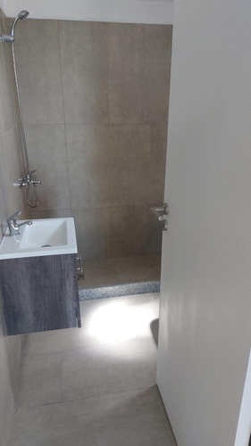 Departamento En Venta - 2 Dormitorios 2 Baños - 78mts2 - Avellaneda
