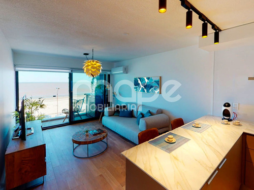 Imagen 6 de 10 de Apartamento De 3 Dormitorios Frente A La Rambla En Malvín