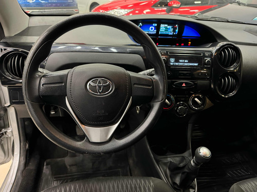 Toyota Etios 1.5 X 6mt My19