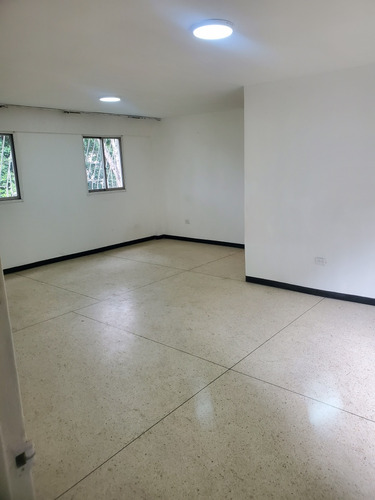 Apartamento En Venta En Coche, Residencias Venezuela 