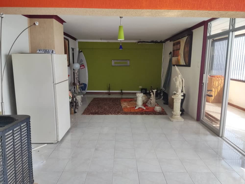 Apartamento Tipo Ph En Venta Ubicado En Macuto