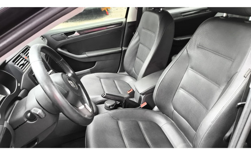 Volkswagen Jetta 2.0 COMFORTLINE 120CV FLEX 4P TIPTRONIC
