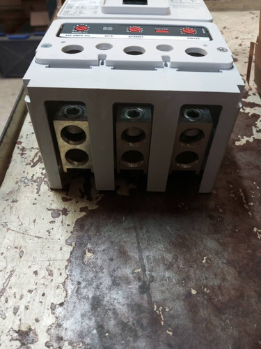 Breaker Eaton Industrial 400 Amp Pregunte