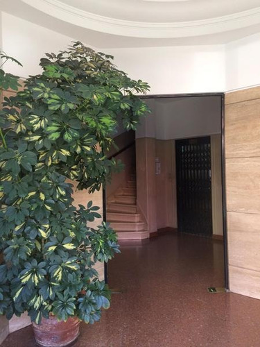 Imagen 4 de 30 de Departamento - Monserrat