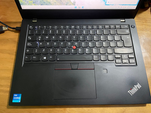 Laptop L14 Lenovo 8gb Ram 256gb Ssd Core I5 11va Gen Negro (Usado)