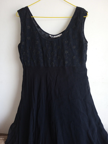 Lote De Ropa Generica M: 3 Faldas, 4 Vestidos, 7 Prendas