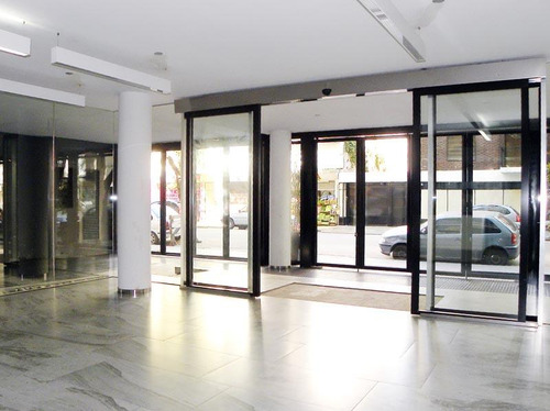 Venta Oficina Con 2 Cocheras En Las Cañitas / Belgrano