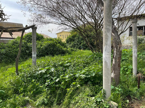 Gran Terreno , Con Casa Para Terminar .