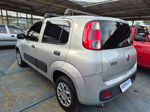 Fiat Uno 1.0 Vivace Celeb. Flex 5P