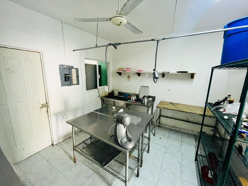 Oficina En Venta En Veracruz, Col. Flores Magón En Veracruz.