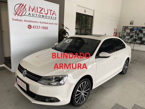 Imagem 1 de 10 de Volkswagen Jetta 2.0 Tsi Highline 211cv Gasolina 4p