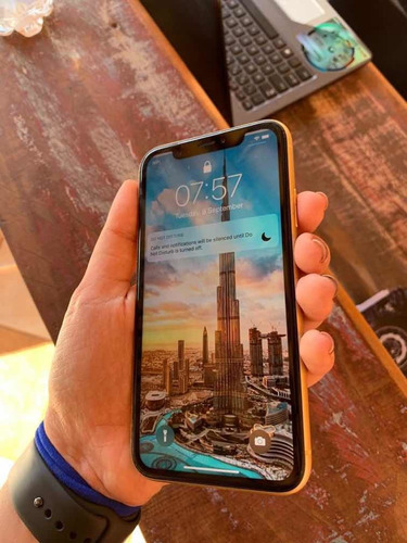 iPhone XR 128gb (Usado)