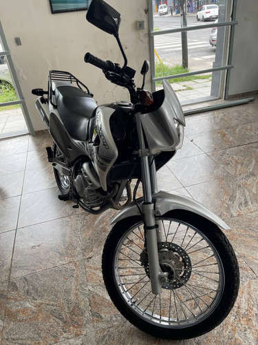 Honda Falcon 400, 2013. No Xre 300 No Himalayan