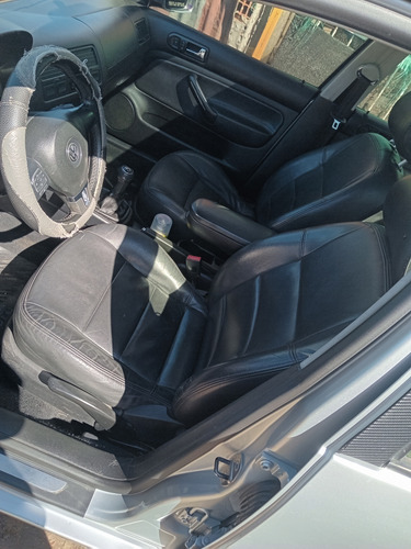 Volkswagen Bora 2.0 Tdi Trendline