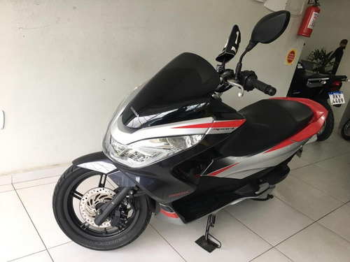 Imagem 2 de 6 de Pcx 150 Sport