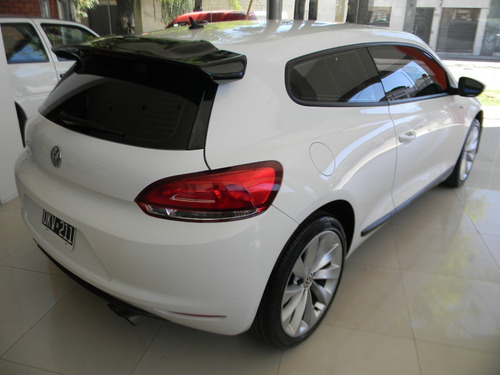 Volkswagen Sirocco 1.4tsi Dsg 2014!!