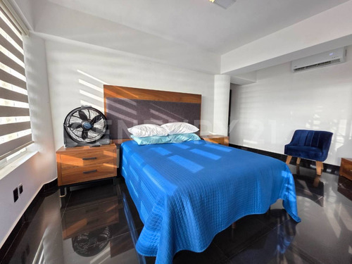 Se Vende Estudio En Torre Rich Coast, Puerto Vallarta, Jalisco.