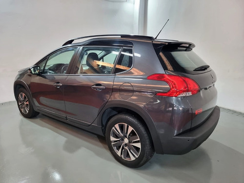 Peugeot 2008 1.6 Feline 5p