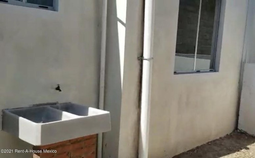 Imagen 7 de 10 de Casa En Venta En Santa Maria De Colotepec Mixtepec 214166rt