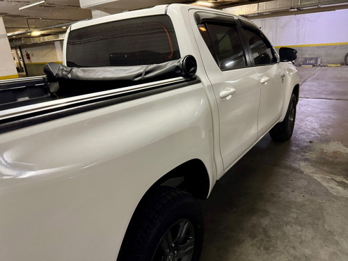 Toyota Hilux 2.4 Cd Sr 150cv 4x2