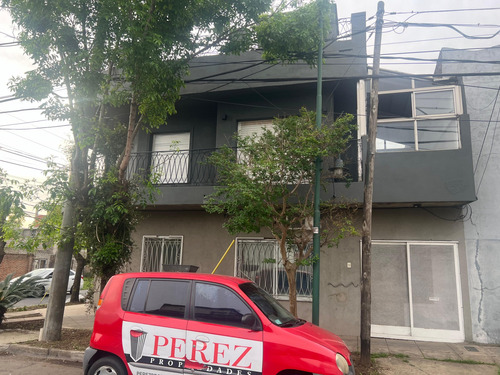 Ph En Planta Alta Con Terraza En Boulogne
