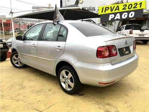 Volkswagen Polo Sedan 1.6 Mi Comfortline 8v Flex 4p Automati