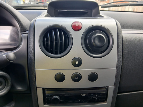 Peugeot Partner FurgãO 1.6 800kg Flex 5p