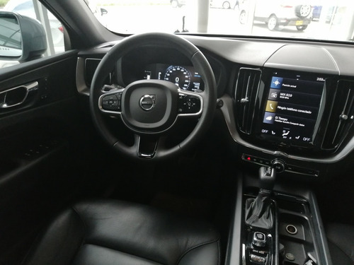 Volvo Xc60 2018 2.0 T5 Awd Momentum