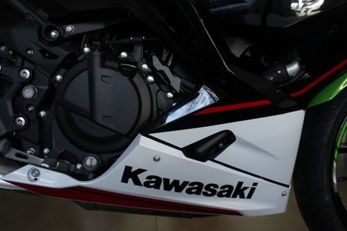 Imagen 9 de 25 de Ninja 400 2023- Tomamos Tu Usado Y El Resto En 12 Pagos 0%