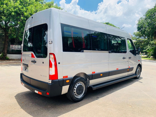 Renault Master Minibus 2.3 Executiva L3h2 16l 5p - Prime