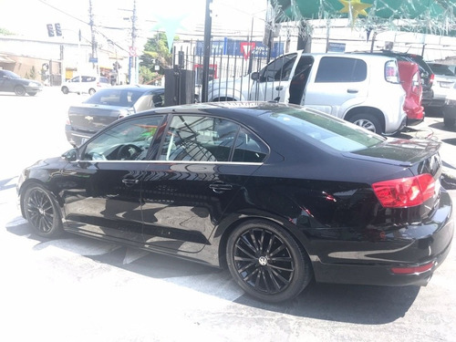 Imagem 7 de 8 de Volkswagen Jetta 2012 2.0 Tsi Highline 4p