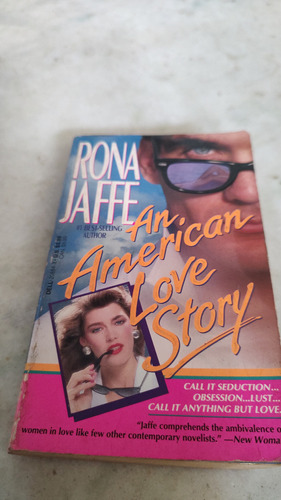 Livro An American Love Story 