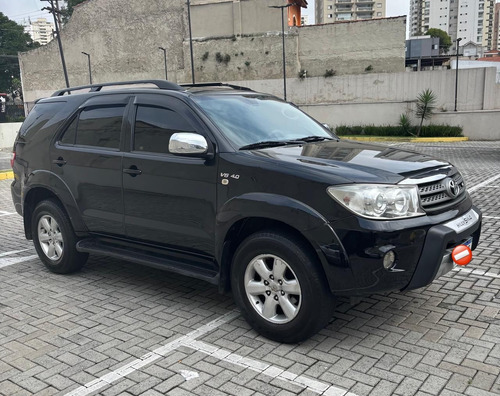 Toyota Hilux SW4 4.0 V6 Srv 7l 4x4 Aut. 5p