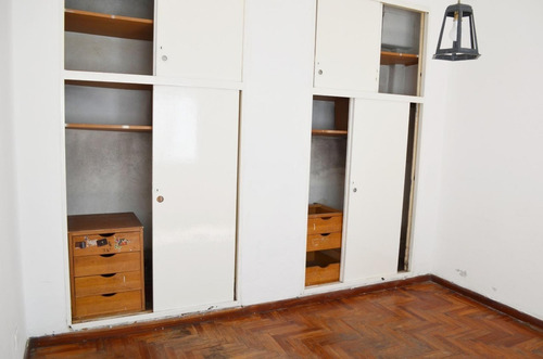 Imagen 22 de 26 de -venta- Ph 3amb + Patio. Frente A La Plaza En Parque Chass