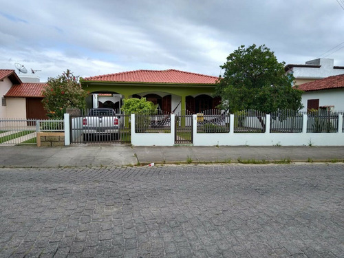 Imagem 3 de 28 de Casa Alvenaria Para Venda Em Centro Garopaba-sc - Kv661