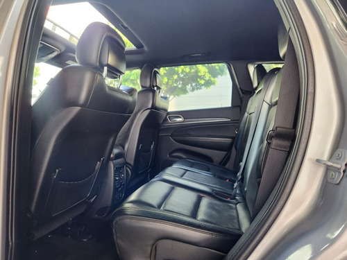 Jeep Grand Cherokee 3.6 Limited Lujo V8 4x2 At