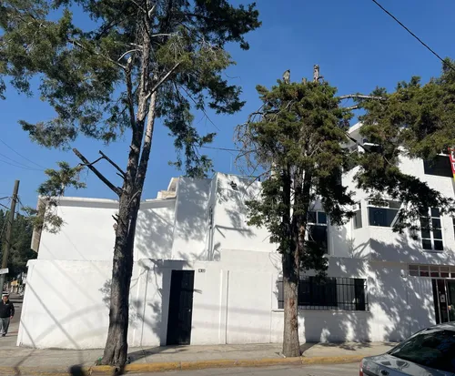 Casa En Venta Parques, Ideal Para Oficinas O Escuela