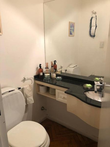 Departamento En Belgrano. 3 Dormitorios, Balcón Aterrazado Reciclado.