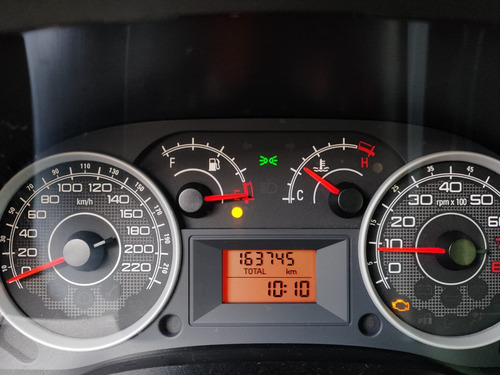 Fiat Idea 1.4 Attractive Flex 5p