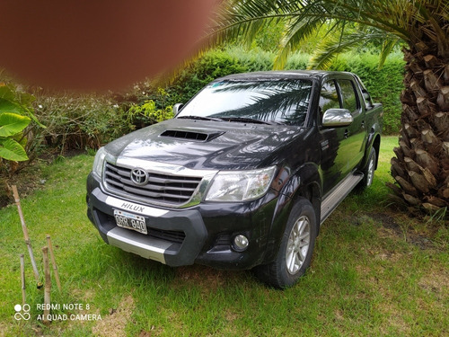 Toyota Hilux 3.0 Cd Srv Cuero 4x4 5at - A4 2015