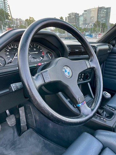 Imagen 19 de 24 de Bmw 325i E30 Cabriolet Tomas Bord